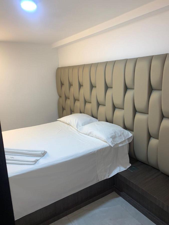 Ayenda Apartahotel Noche De Luna Cali Ngoại thất bức ảnh
