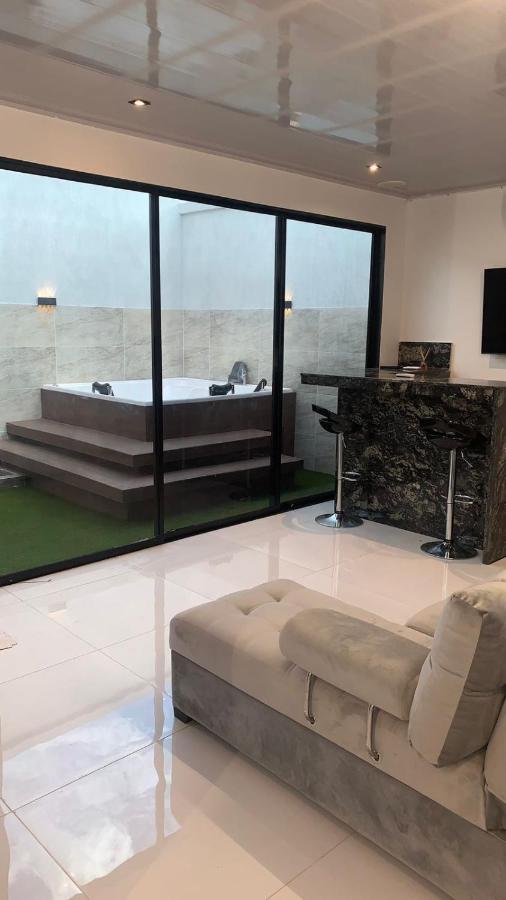 Ayenda Apartahotel Noche De Luna Cali Ngoại thất bức ảnh